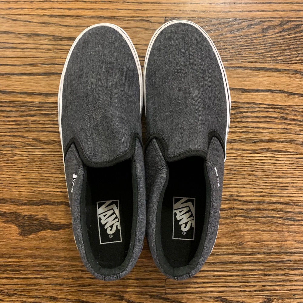Mens Size 9.5 Vans